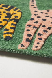 Green Hand Tufted Catwalk Area Rug for Living Room and Bedroom
