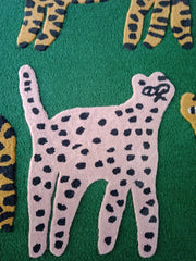 Green Hand Tufted Catwalk Area Rug for Living Room and Bedroom