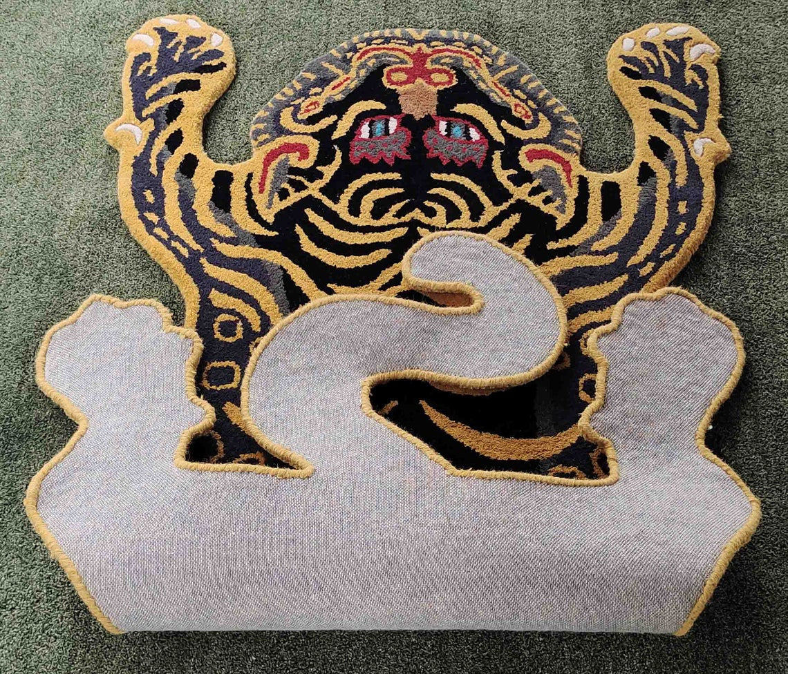 Tibetan Tiger Shape Rug – Rida Handloom