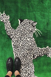 Green Climbing Leopard Hand Tufted Runner Rug for Hallway and Stair